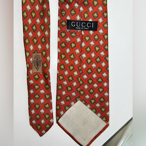100% Silk Gucci tie - Picture 2 of 5